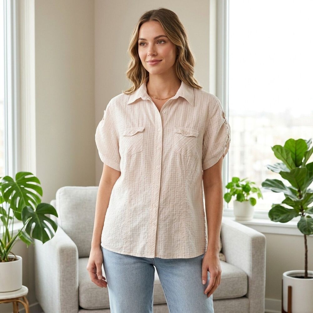 Torrid Womens 2 2X Striped Textured Short Sleeve Button Down Top 100% Cotton
